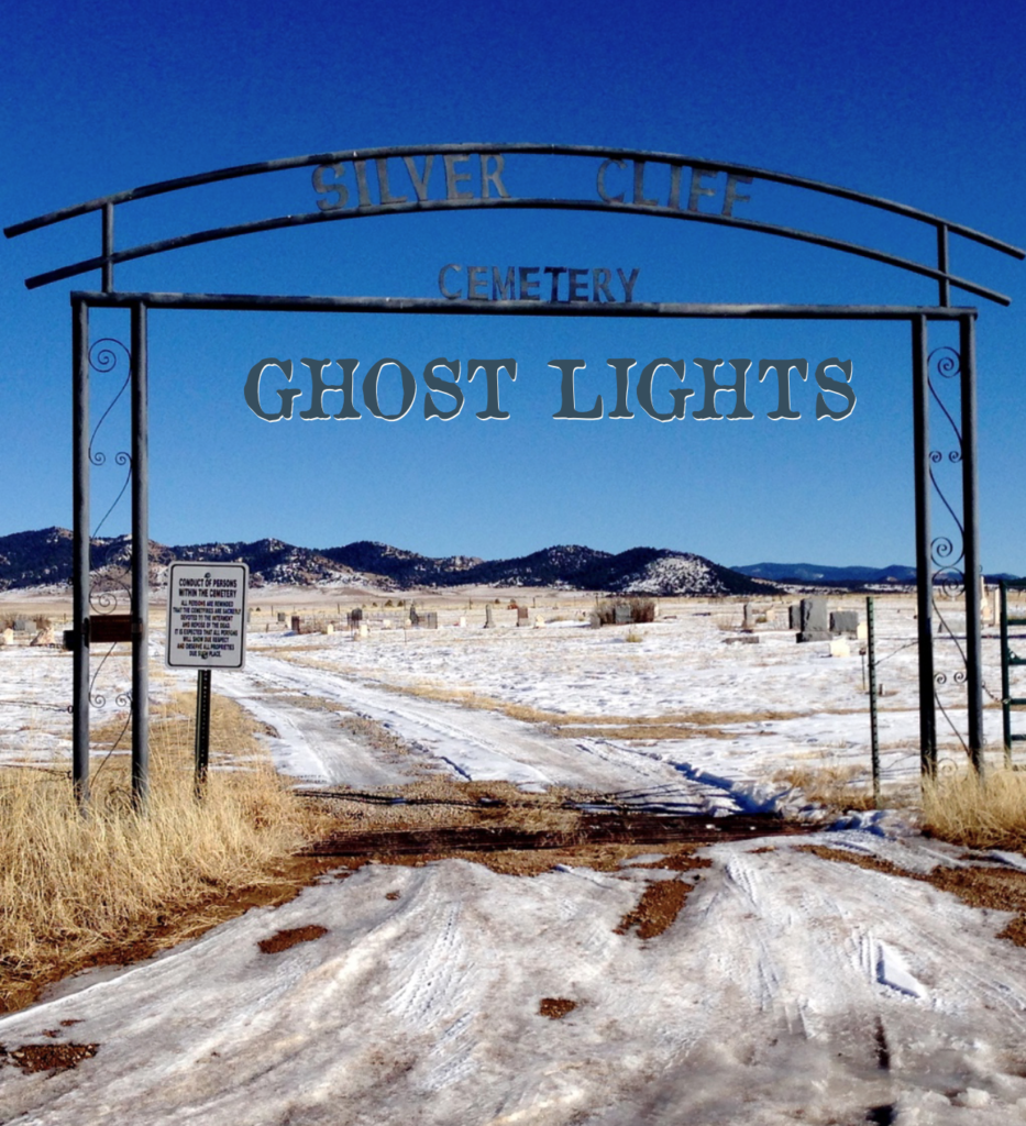 S03E40 – Silver Cliff Cemetery Ghost Lights